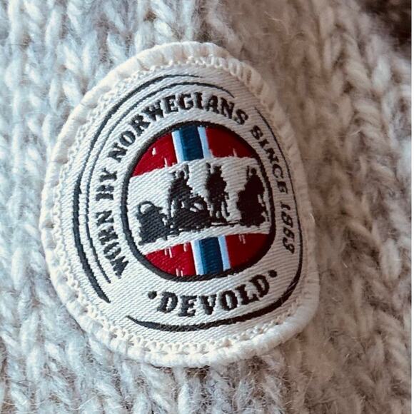 NWOT $253 Devold Nansen Norway 100% Wool Zip Neck Sweater in Cream, Grey Wmns S - Picture 12 of 16